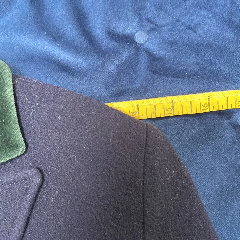 Truly a unique and beautiful jacket. Navy wool blend/hunter green velvet trim - Picture 4 of 10